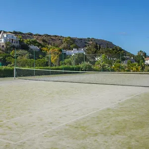 B27 - Luzbay 2 Bed Appartement